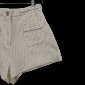 Easy Clothes High-Waist Cream Knit Shorts